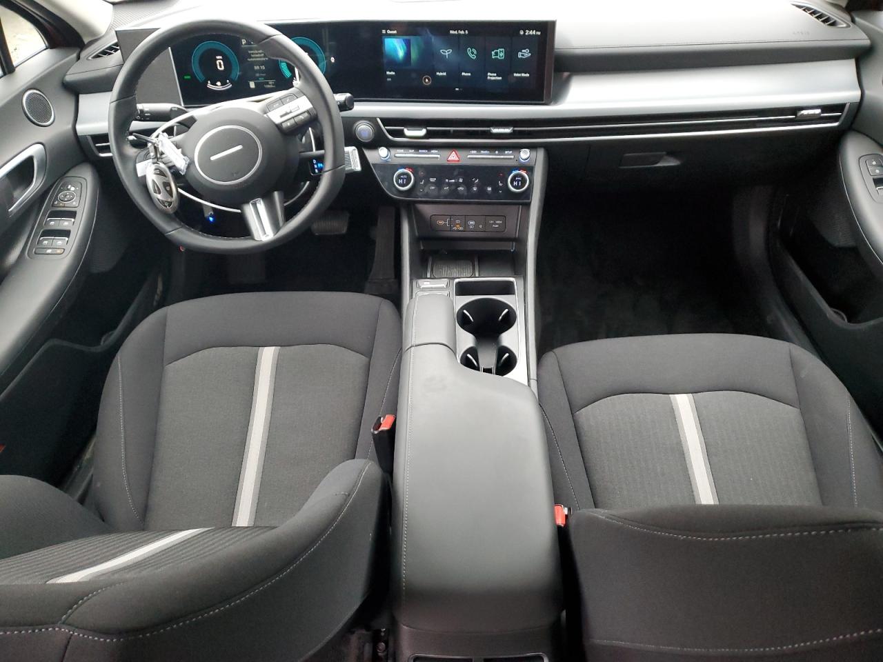 2024 Hyundai Sonata - Image 8