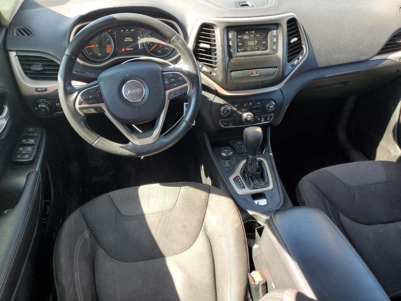 2015 Jeep Grand Cherokee - Image 8