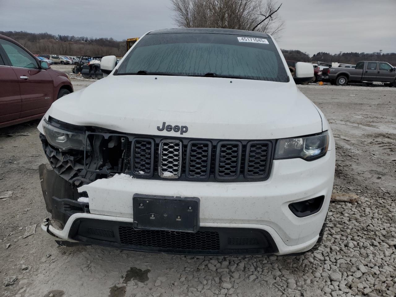 2018 Jeep Grand Cherokee - Image 5