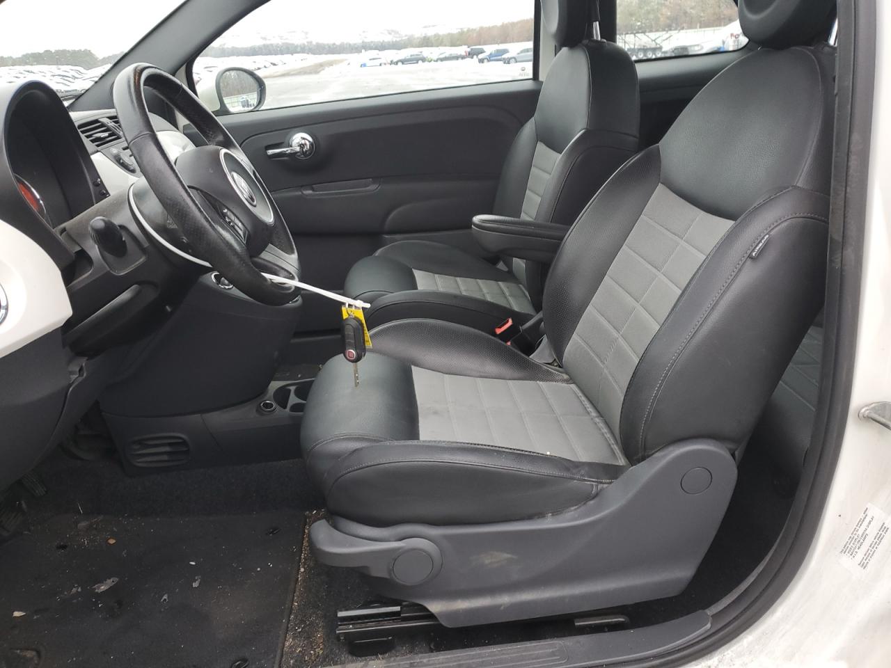 2012 Fiat 500 - Image 7