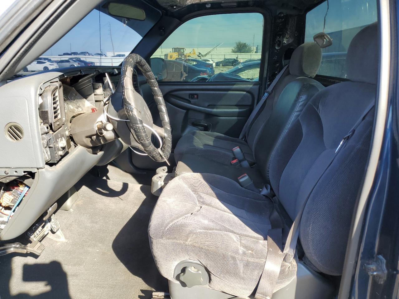 2000 GMC Sierra - Image 7