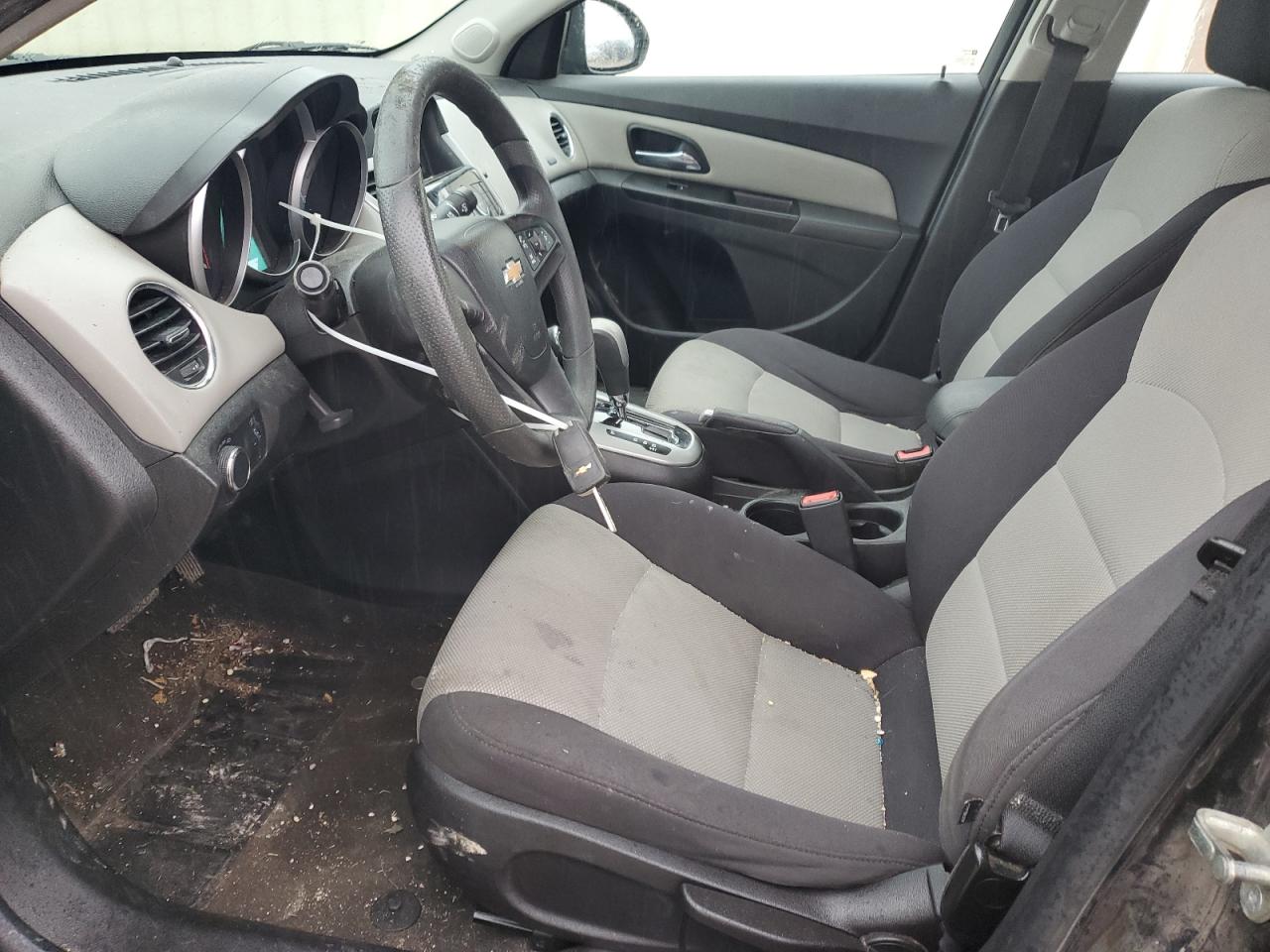 2014 Chevrolet Cruze - Image 7