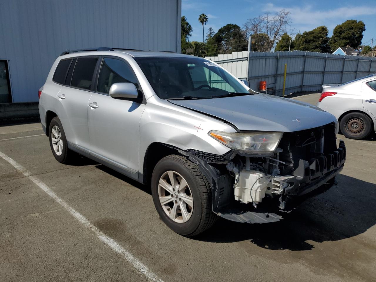 2013 Toyota Highlander - Image 4