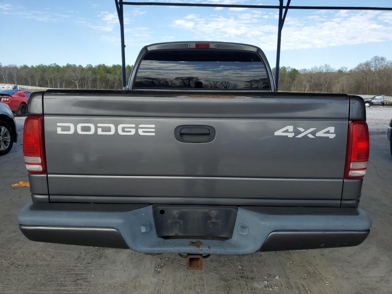 2002 Dodge Dakota - Image 6