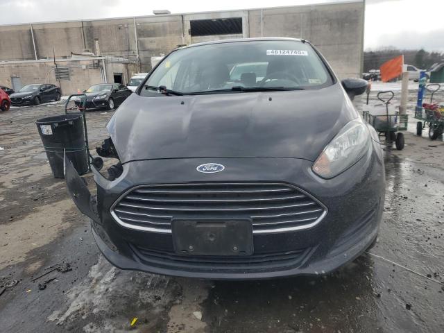 Hatchbacks FORD FIESTA 2016 Czarny