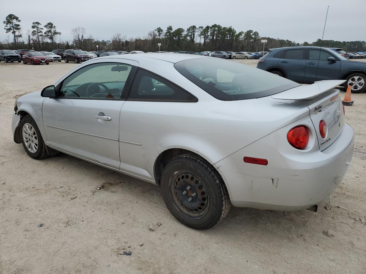 2010 Chevrolet Cobalt - Image 2