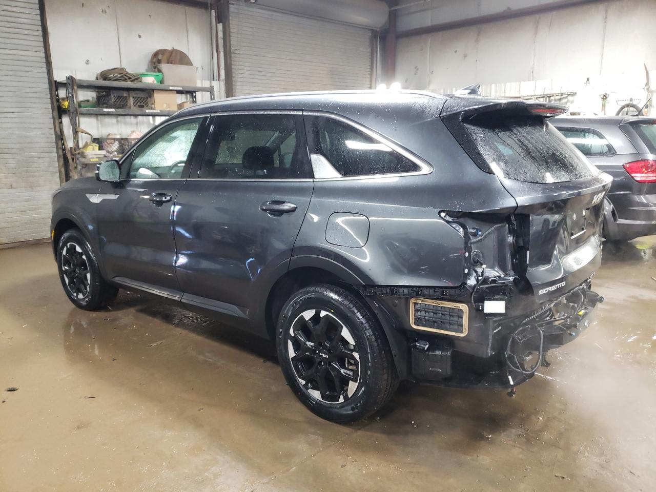 2024 Kia Sorento - Image 2