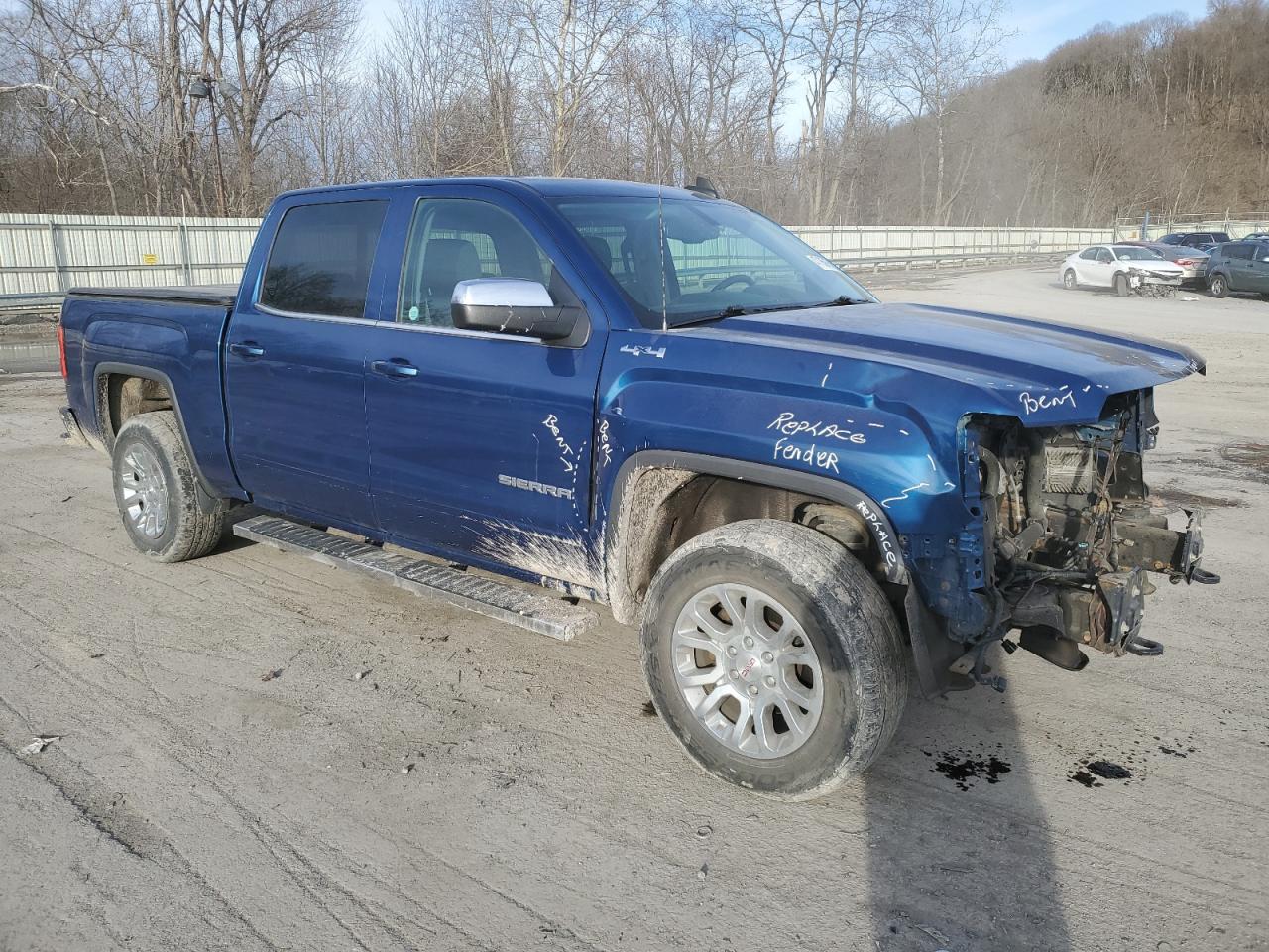 2015 GMC Sierra - Image 4