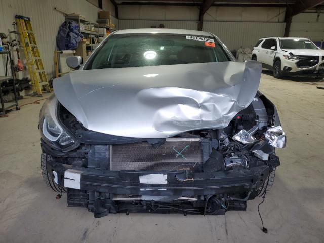  HYUNDAI ELANTRA 2016 Серебристый