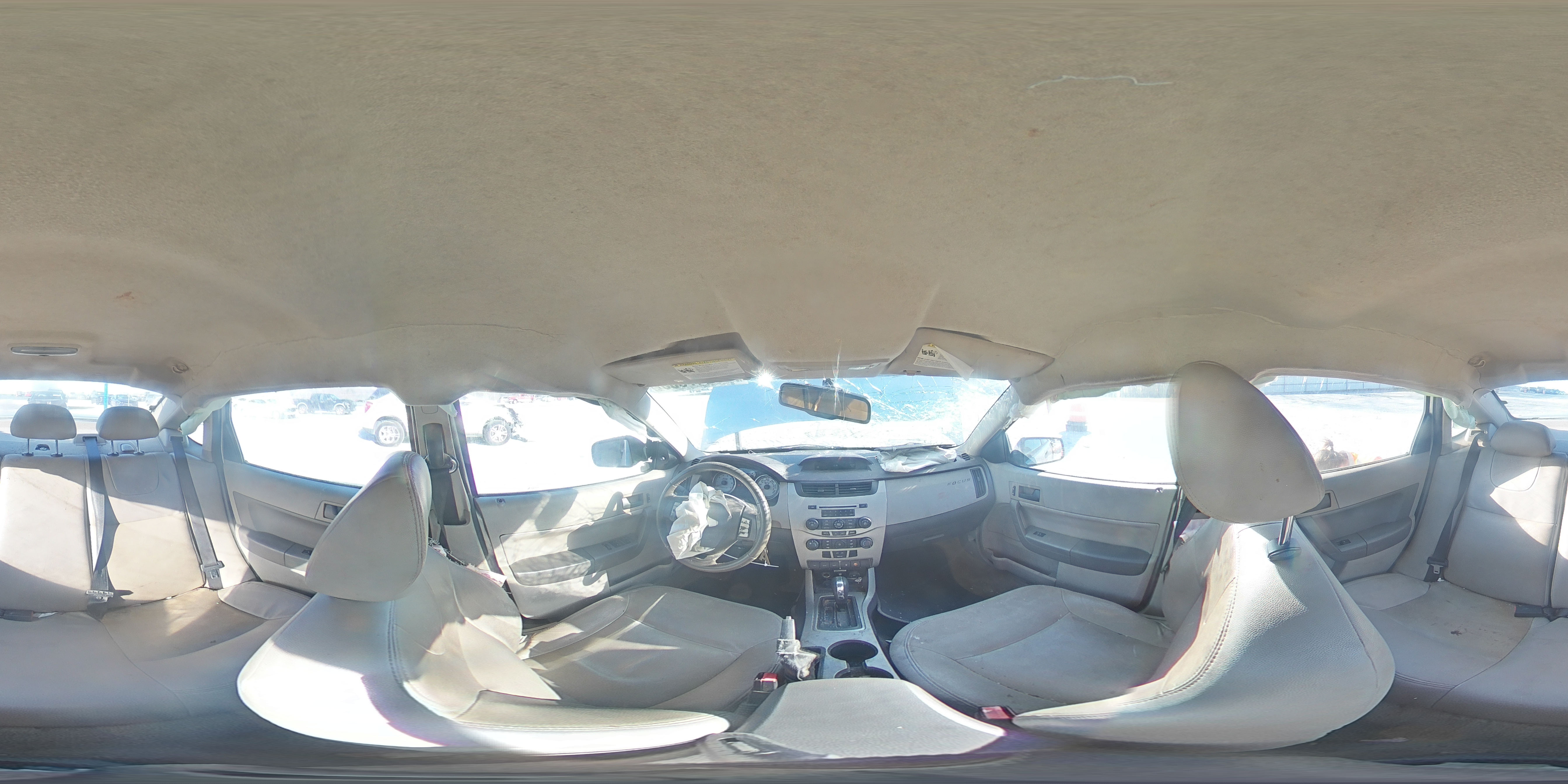 2010 Ford Focus - Image 13