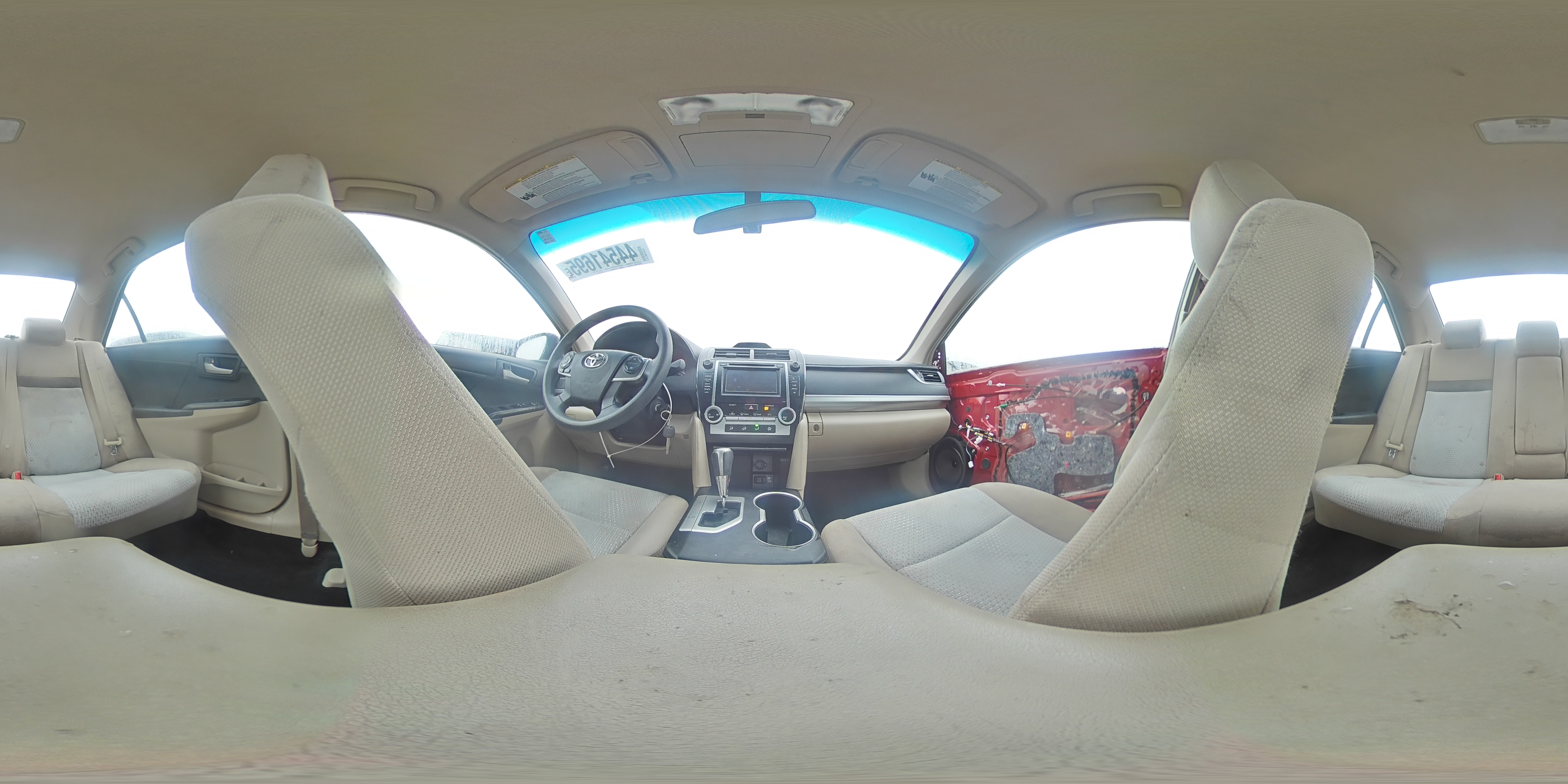 2012 Toyota Camry - Image 12