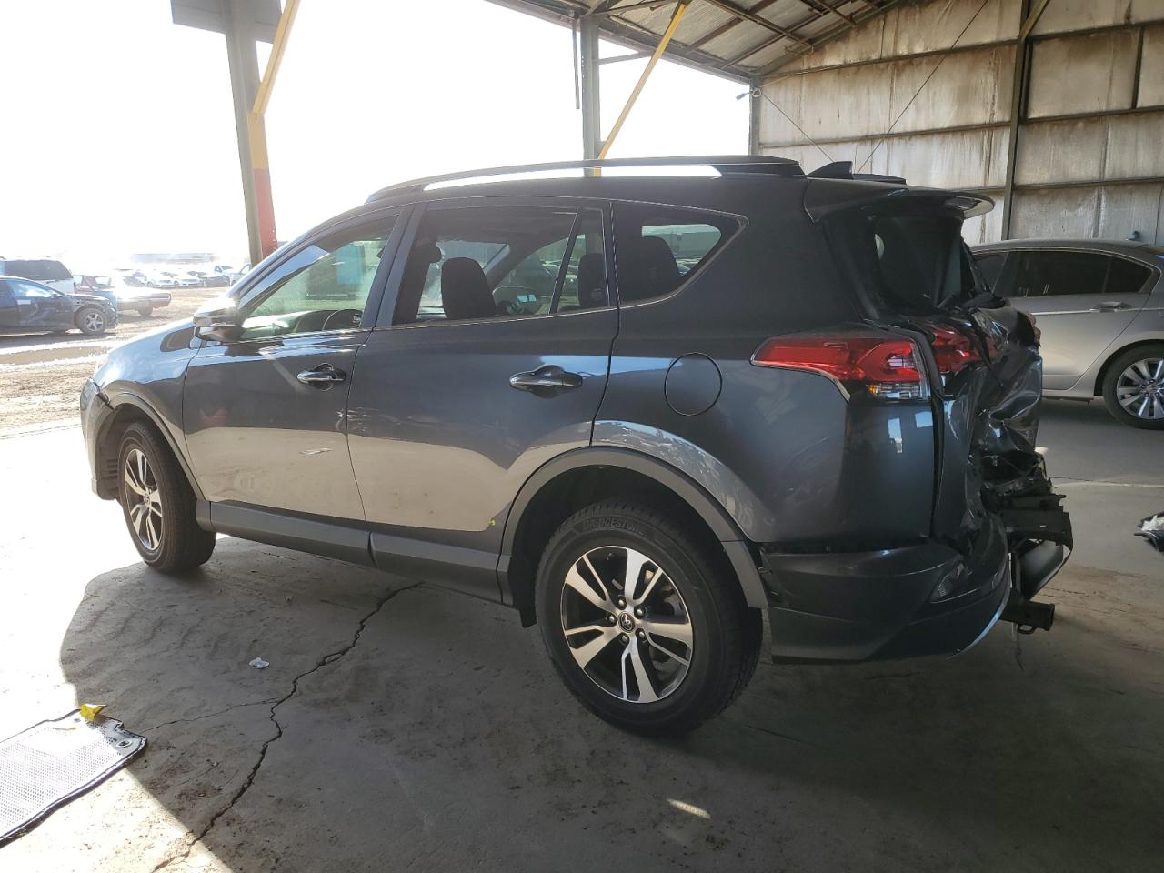 2018 Toyota RAV 4 - Image 2