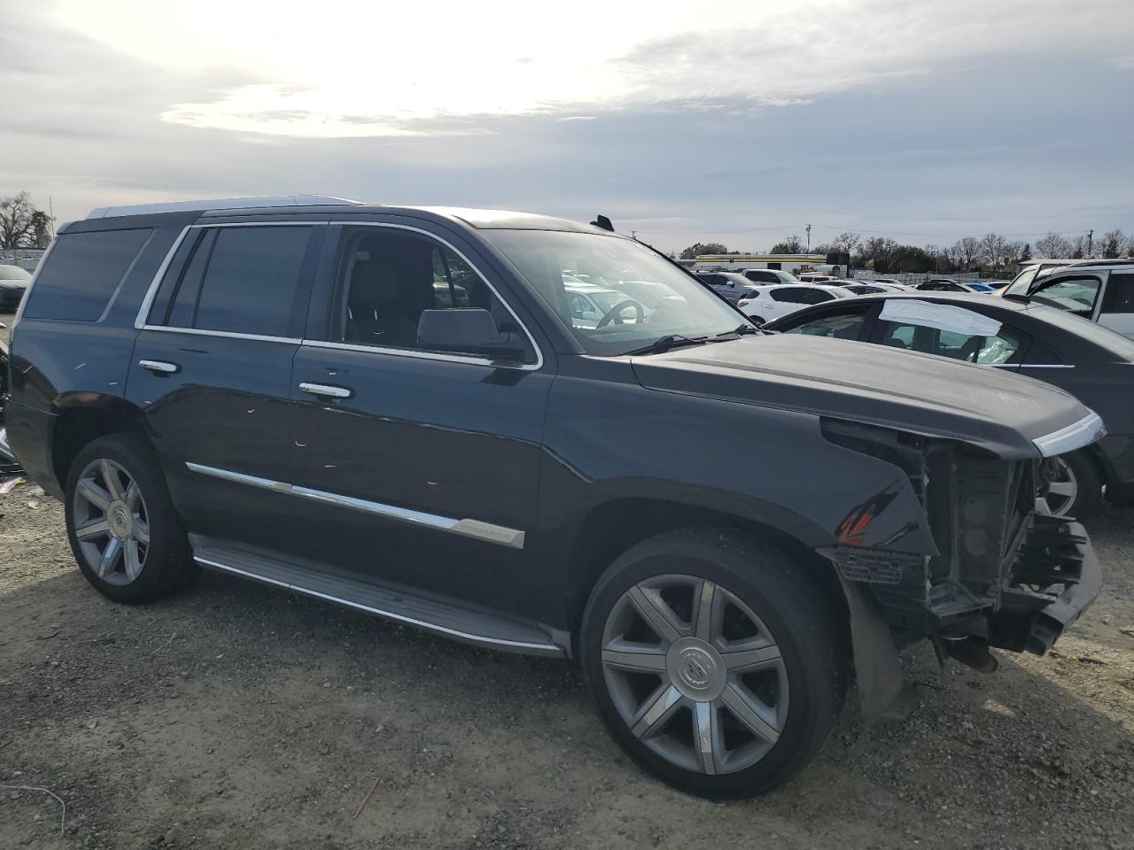2015 Cadillac Escalade - Image 4