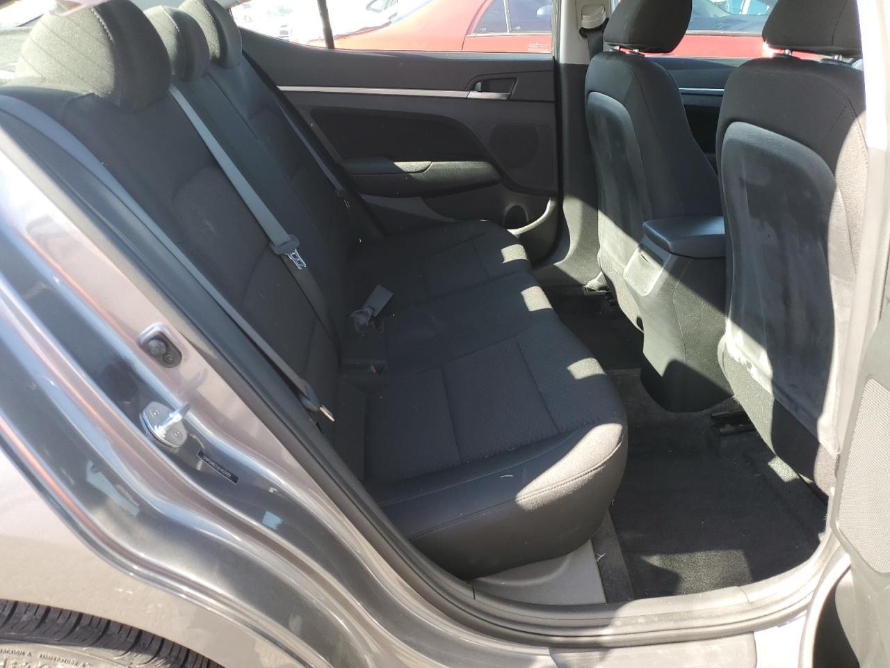2020 Hyundai Elantra - Image 10