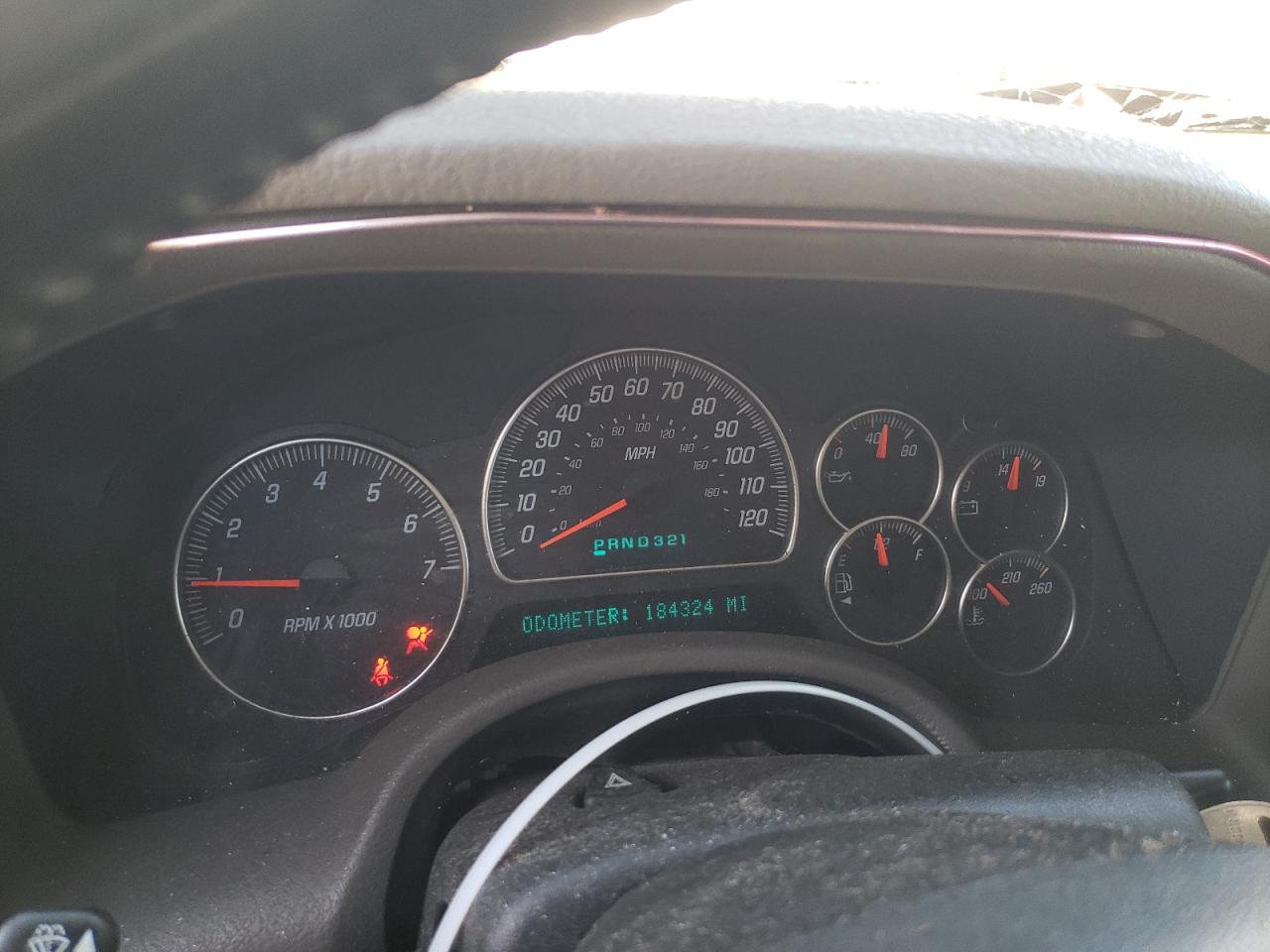 2003 GMC Envoy - Image 9
