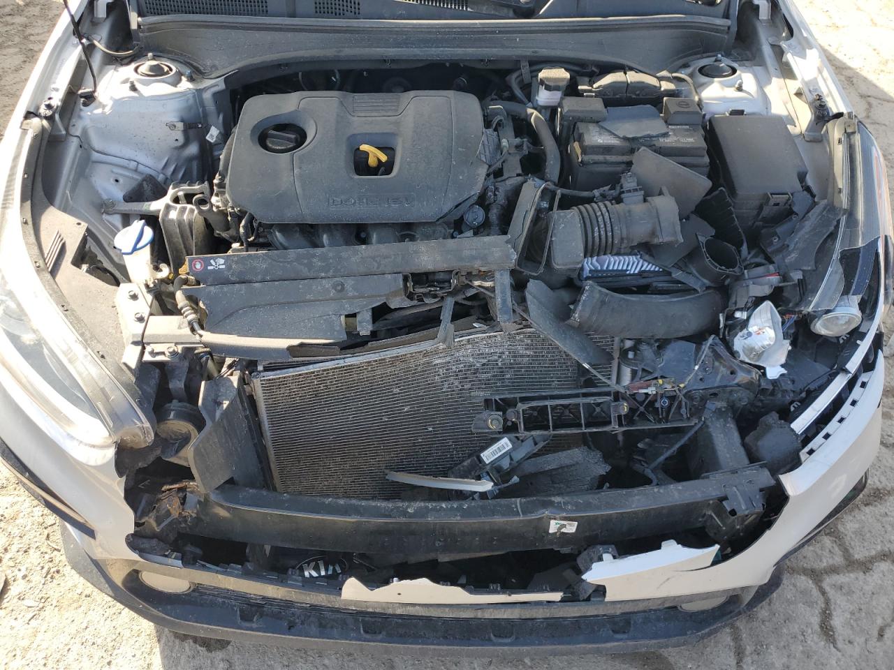 2021 Kia Forte - Image 11