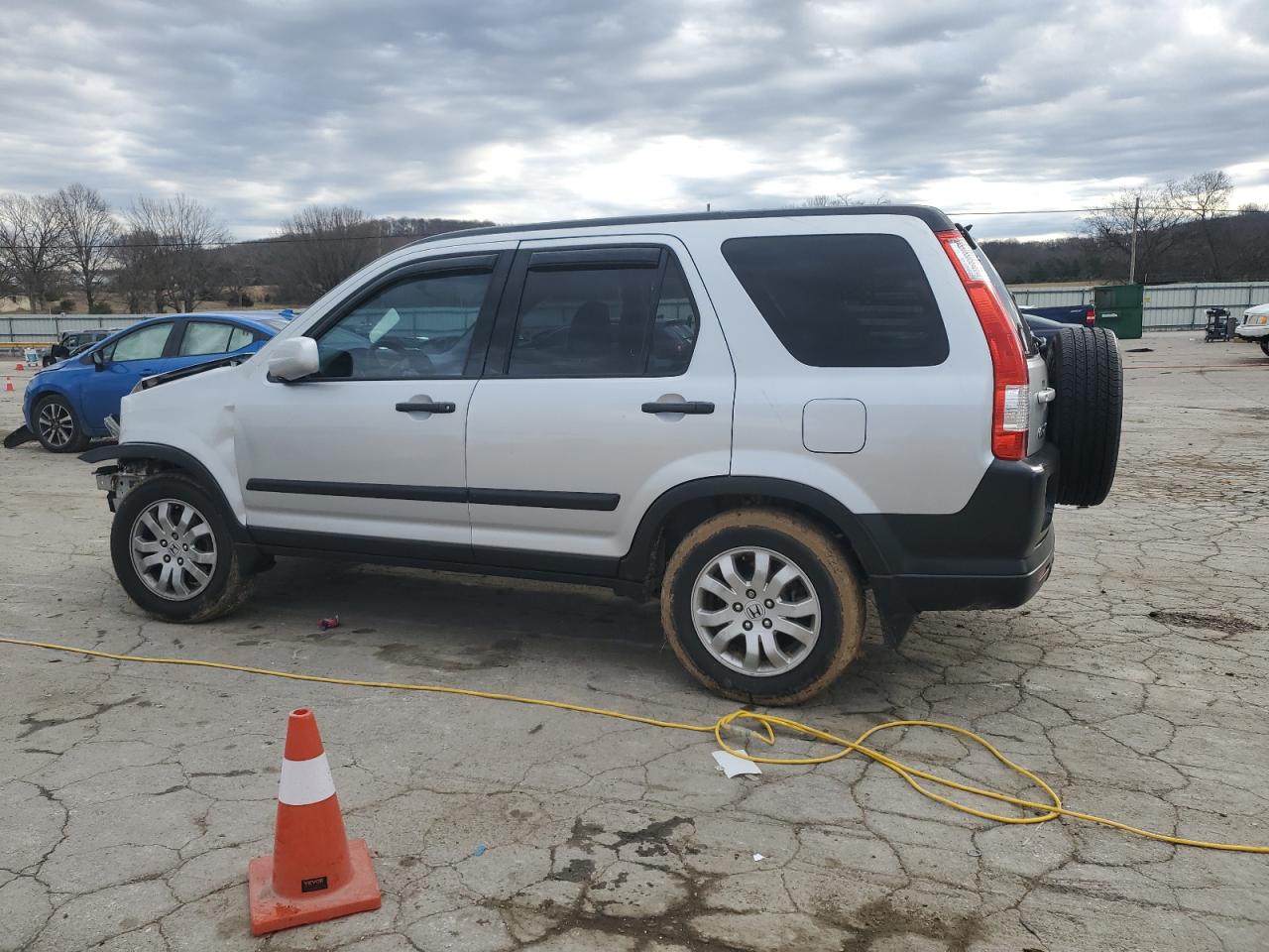 2006 Honda CR-V - Image 2
