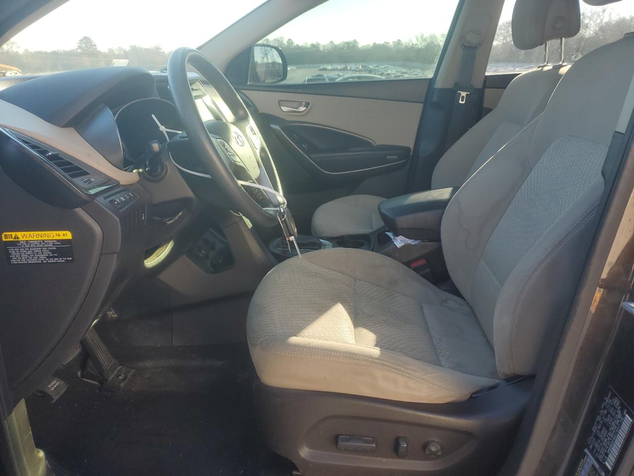 2017 Hyundai Santa Fe - Image 7