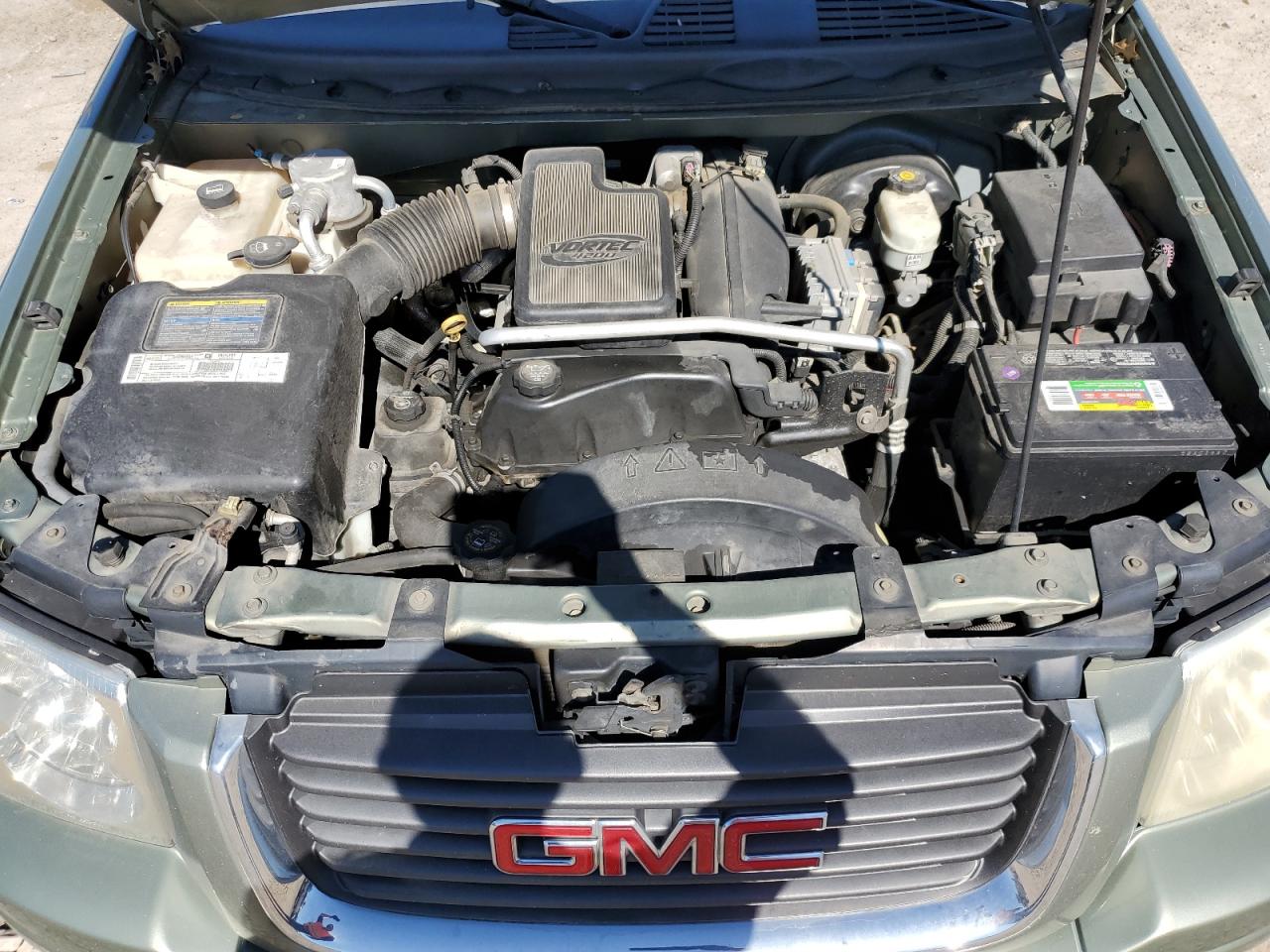 2003 GMC Envoy - Image 12