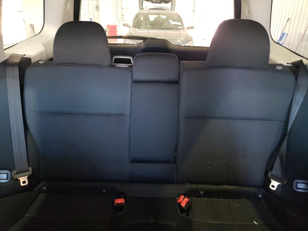 2013 Subaru Forester - Image 10