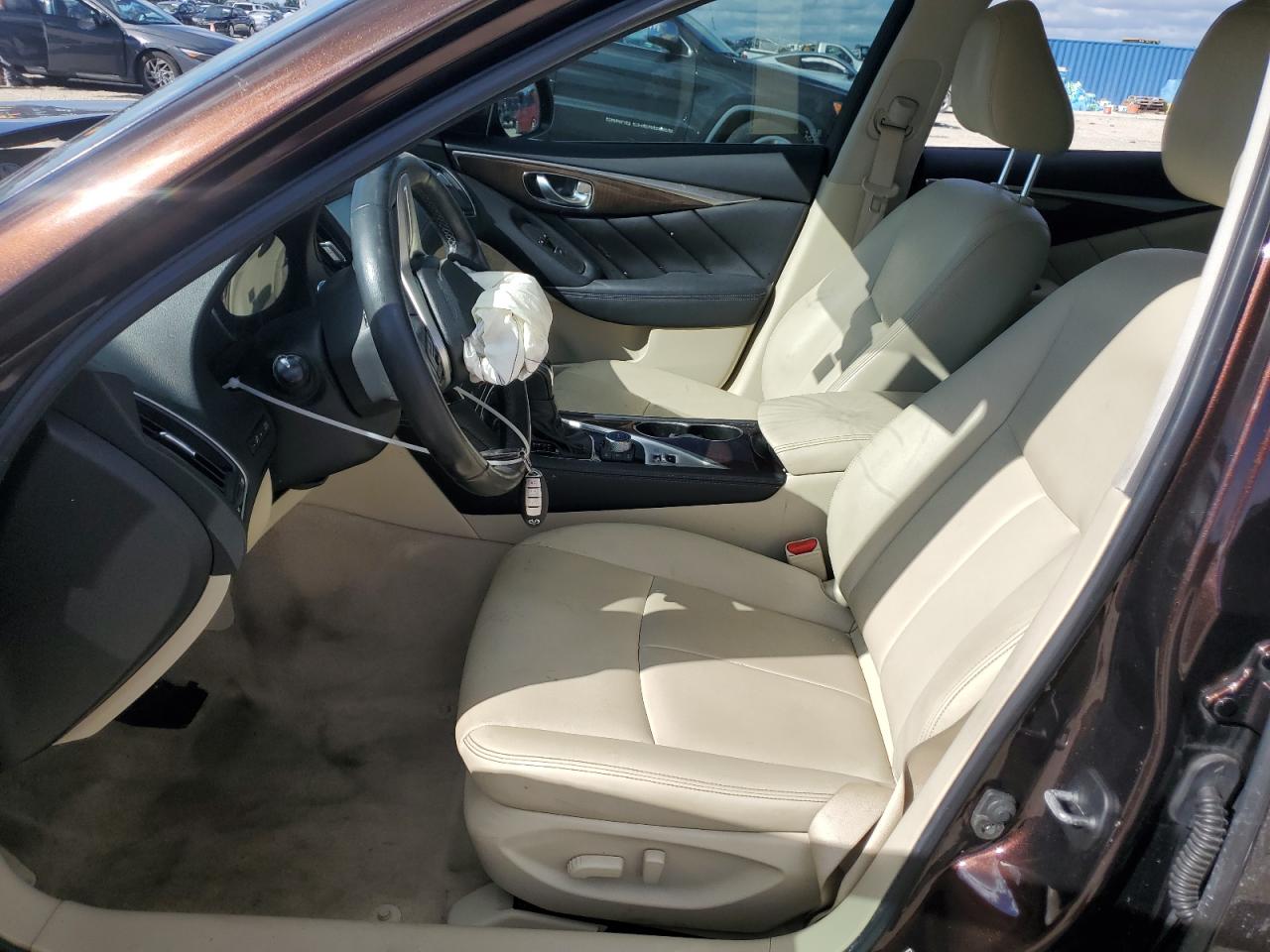 2018 Infiniti Q50 - Image 7