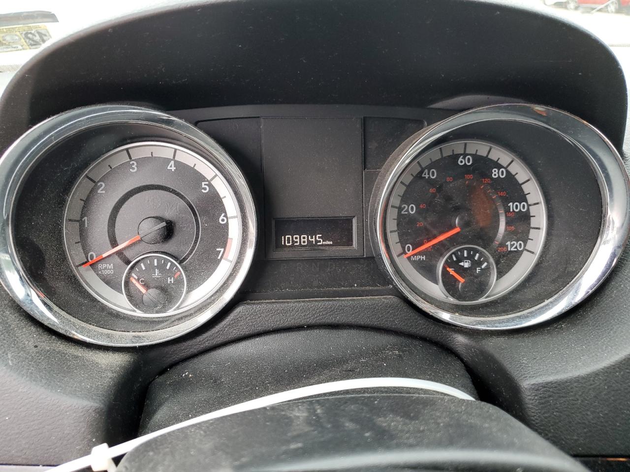 2019 Dodge Caravan - Image 9