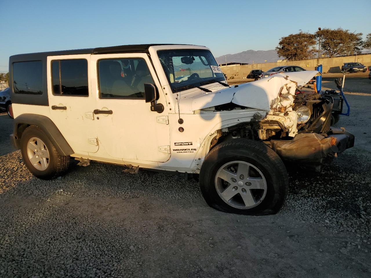 2017 Jeep Wrangler - Image 4