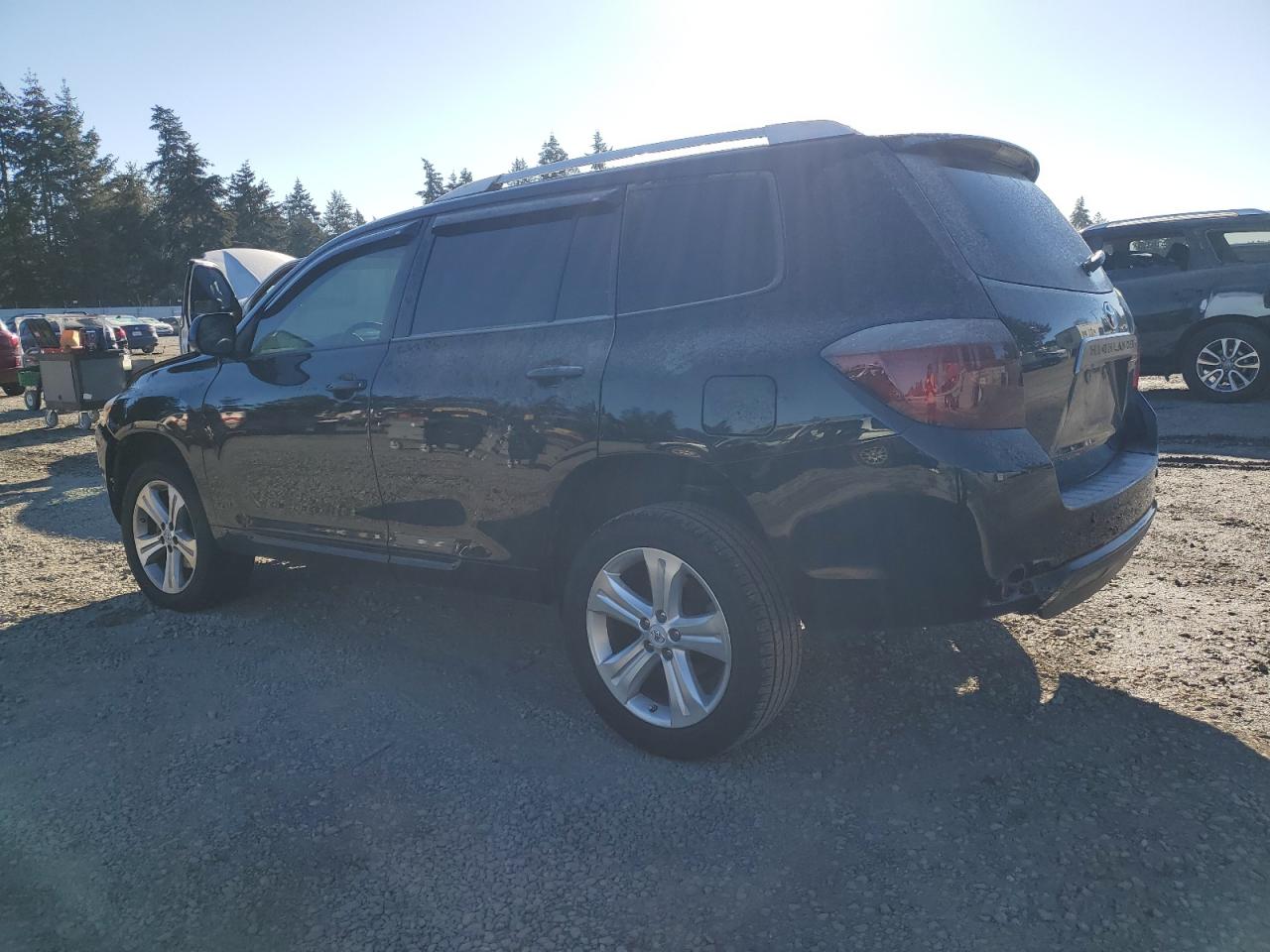 2010 Toyota Highlander - Image 2