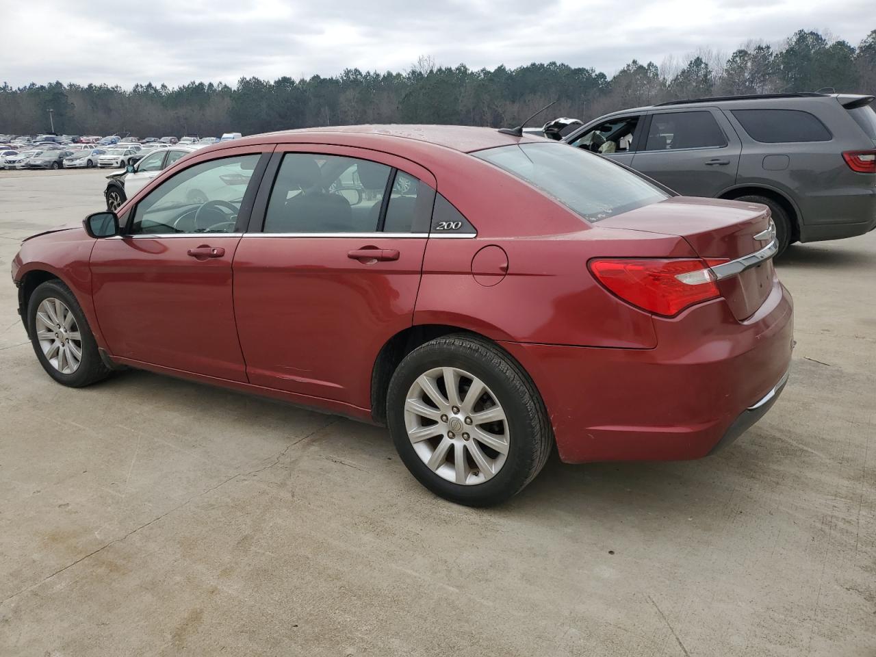 2013 Chrysler 200 - Image 2