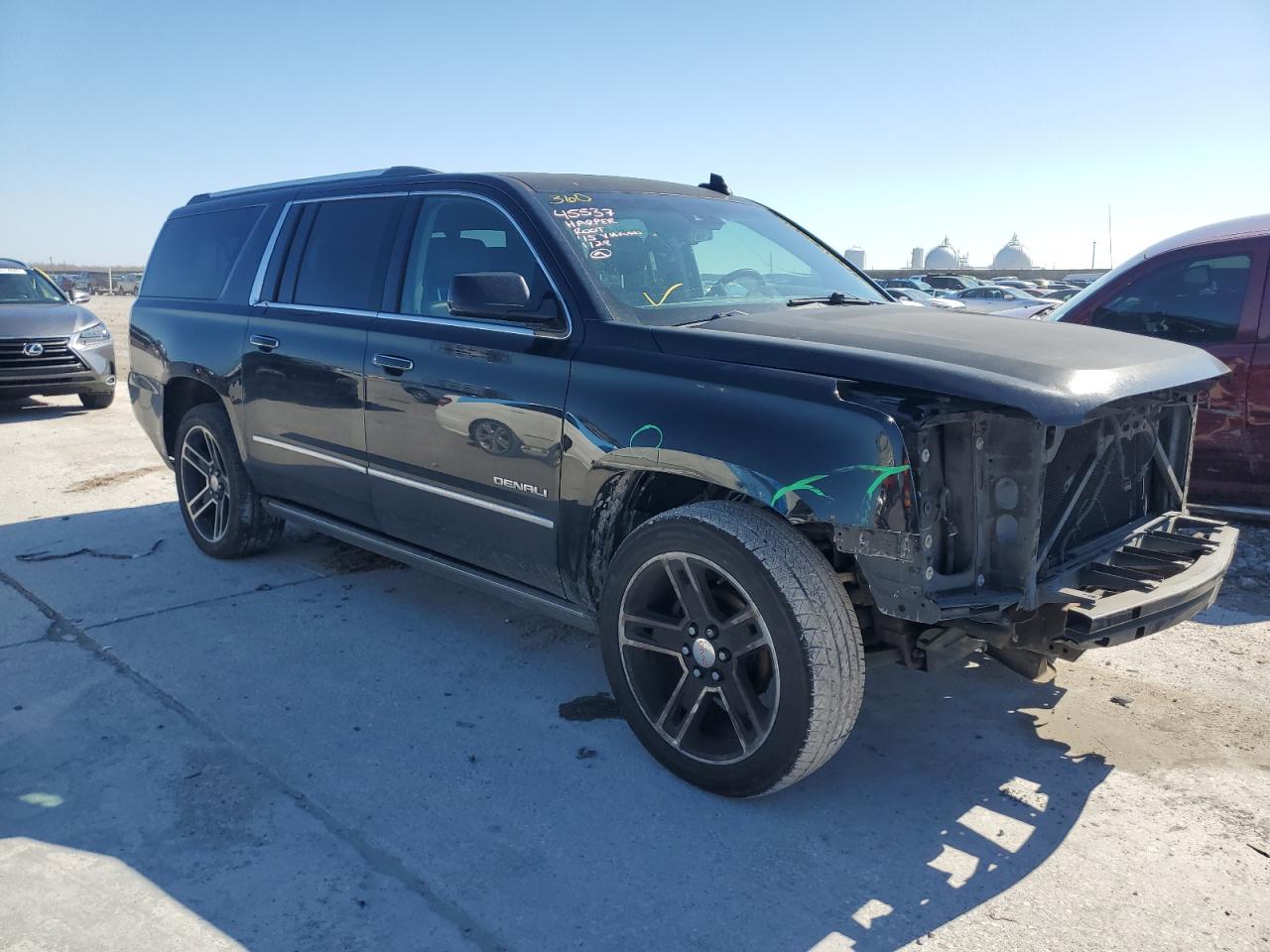 2015 GMC Yukon - Image 4