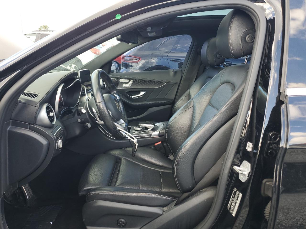 2016 Mercedes-Benz C 300 VIN: 55SWF4JB1GU115846 Lot: 45720255