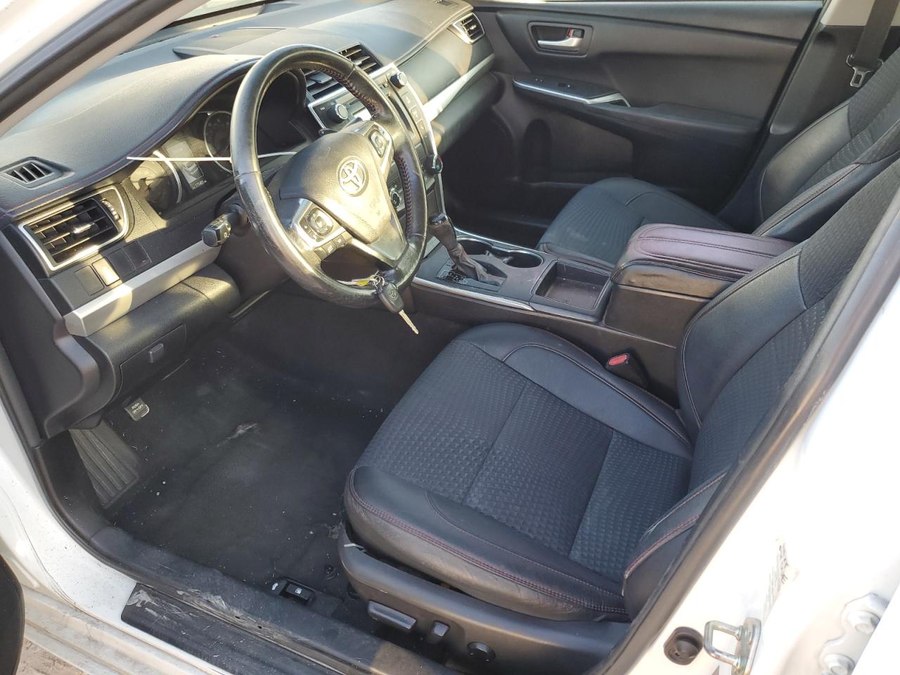 2015 Toyota Camry - Image 7