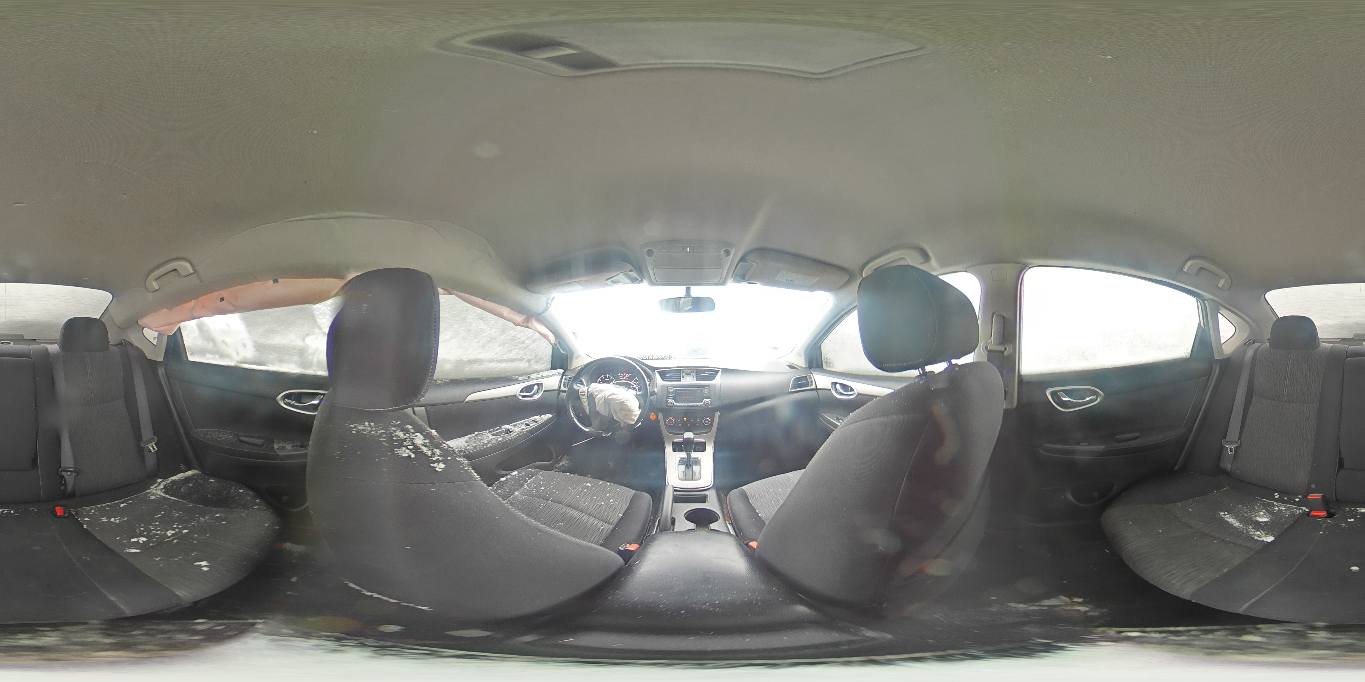 2015 Nissan Sentra - Image 13