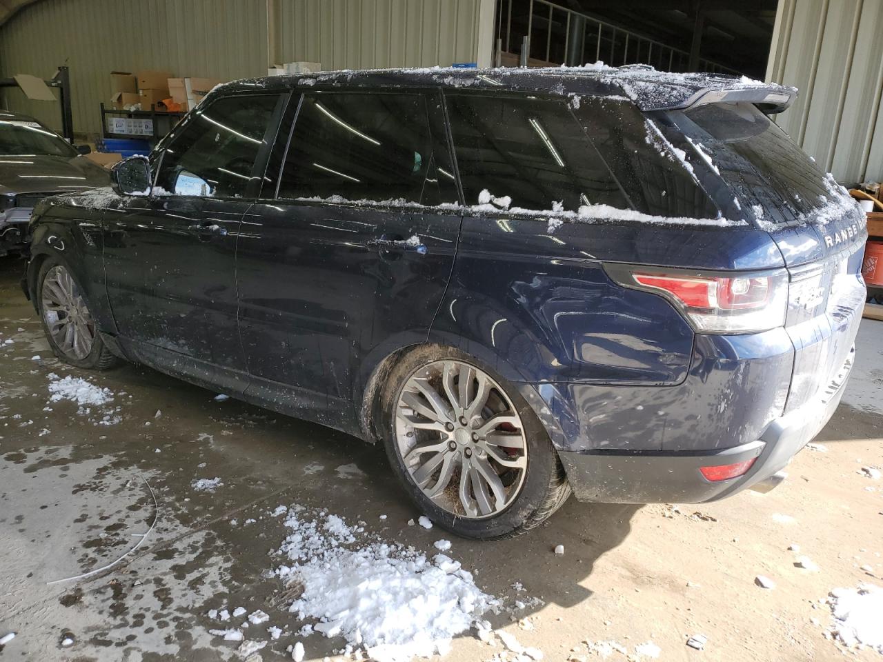 2014 Land Rover Range Rover - Image 2