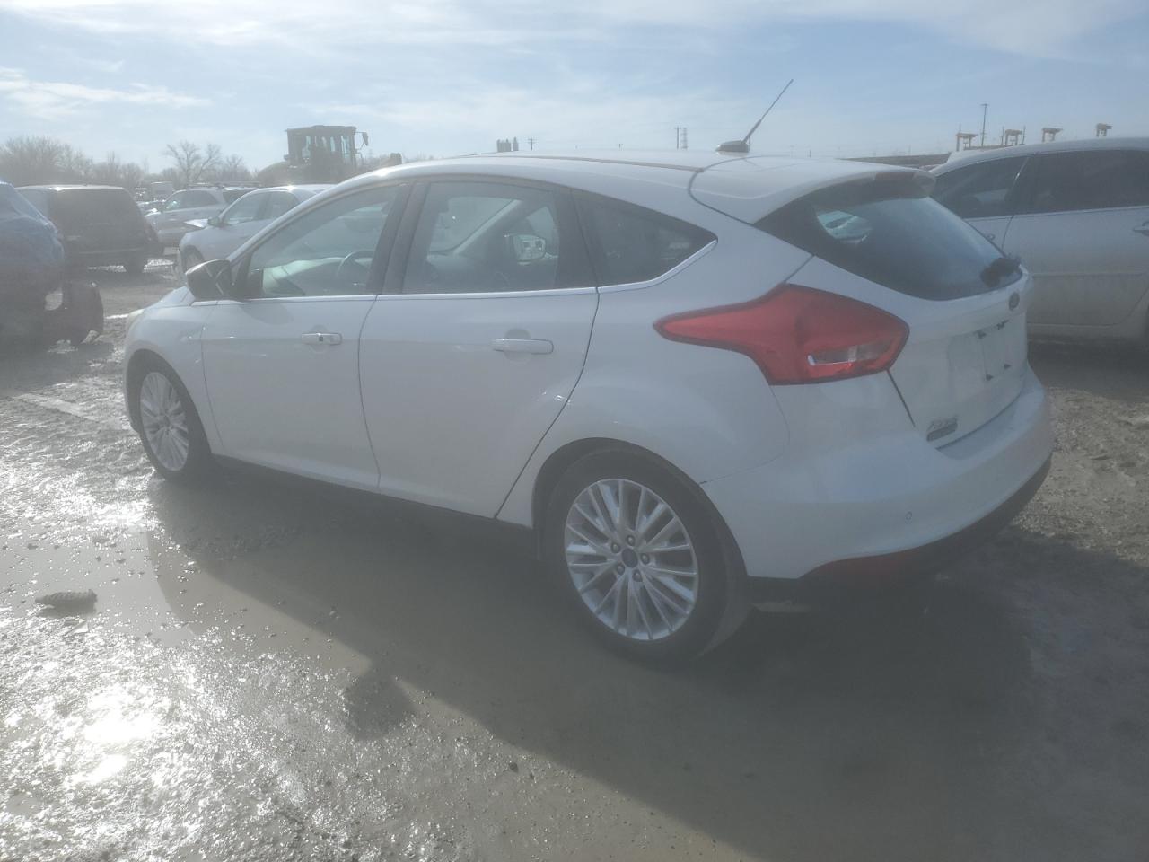 2018 Ford Focus - Image 2