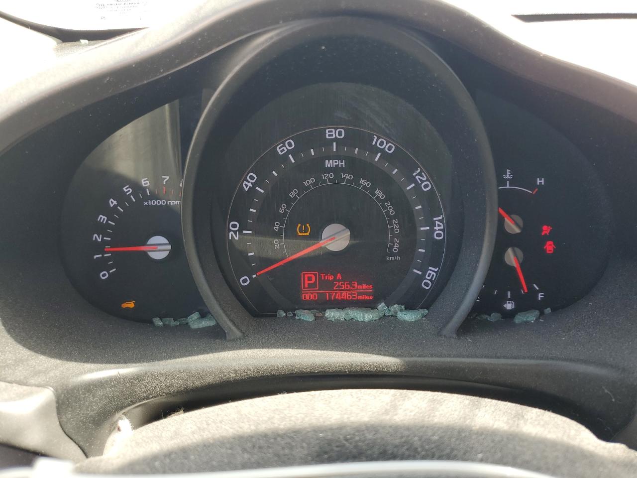 kndpccac5f7711158 KNDPCCAC5F7711158 2015 Kia Sportage Ex