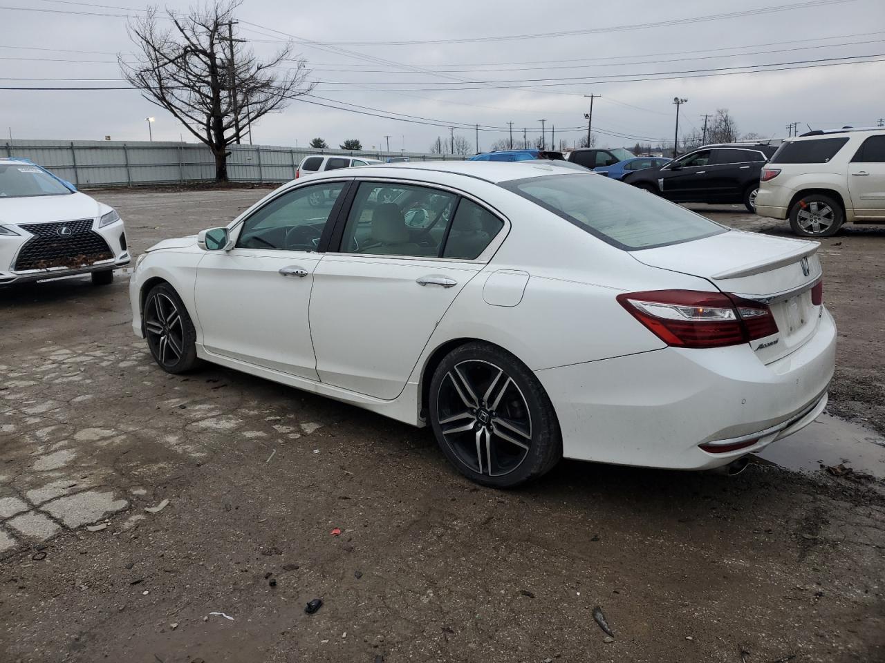 2017 Honda Accord - Image 2