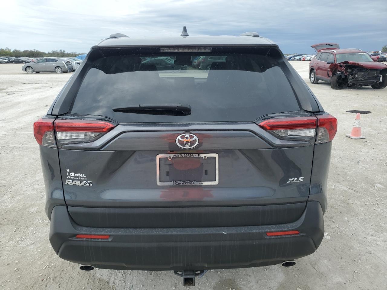 JTMC1RFV5KD041608 TOYOTA RAV4 2019