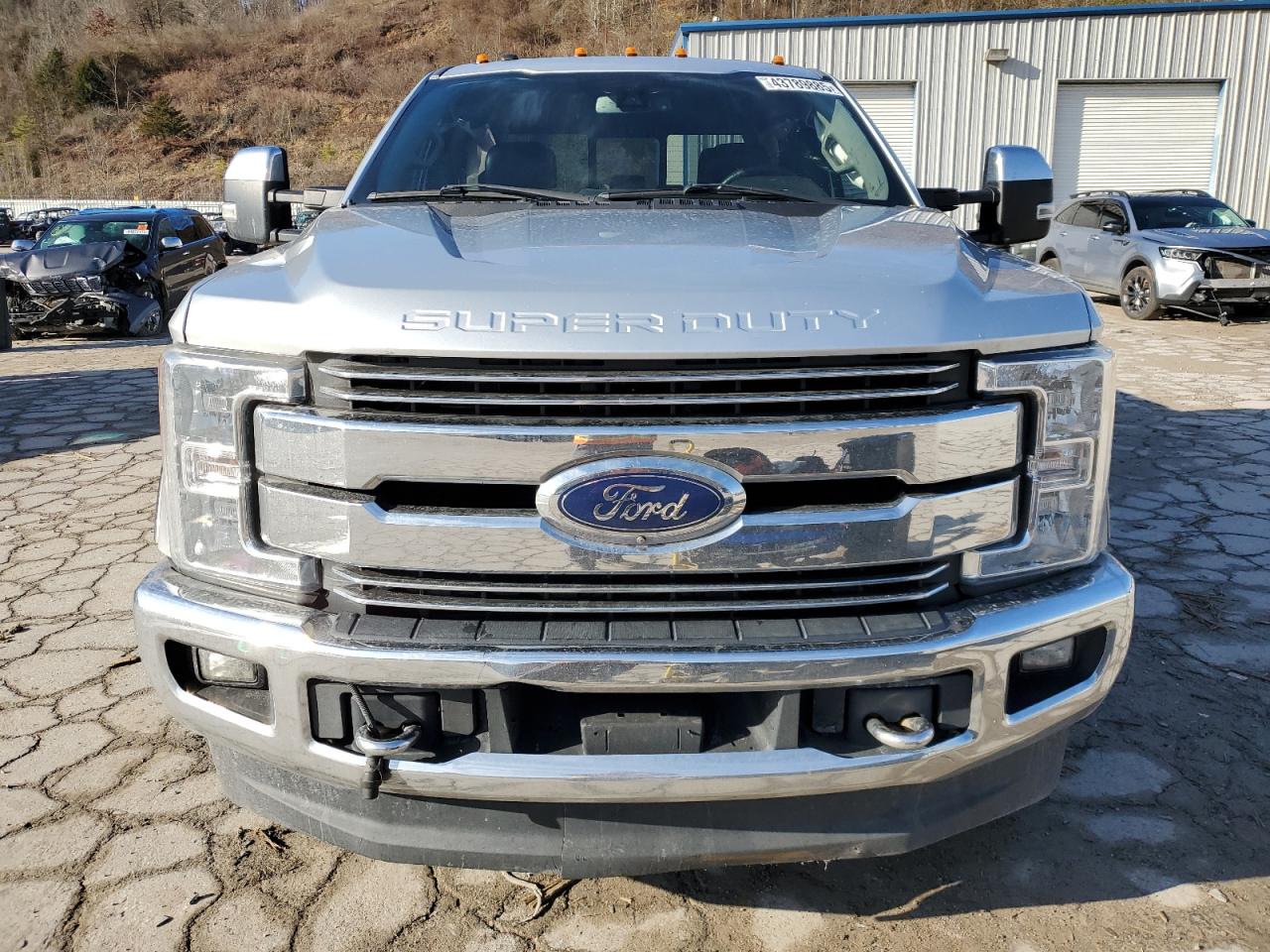 2017 Ford F250 - Image 5