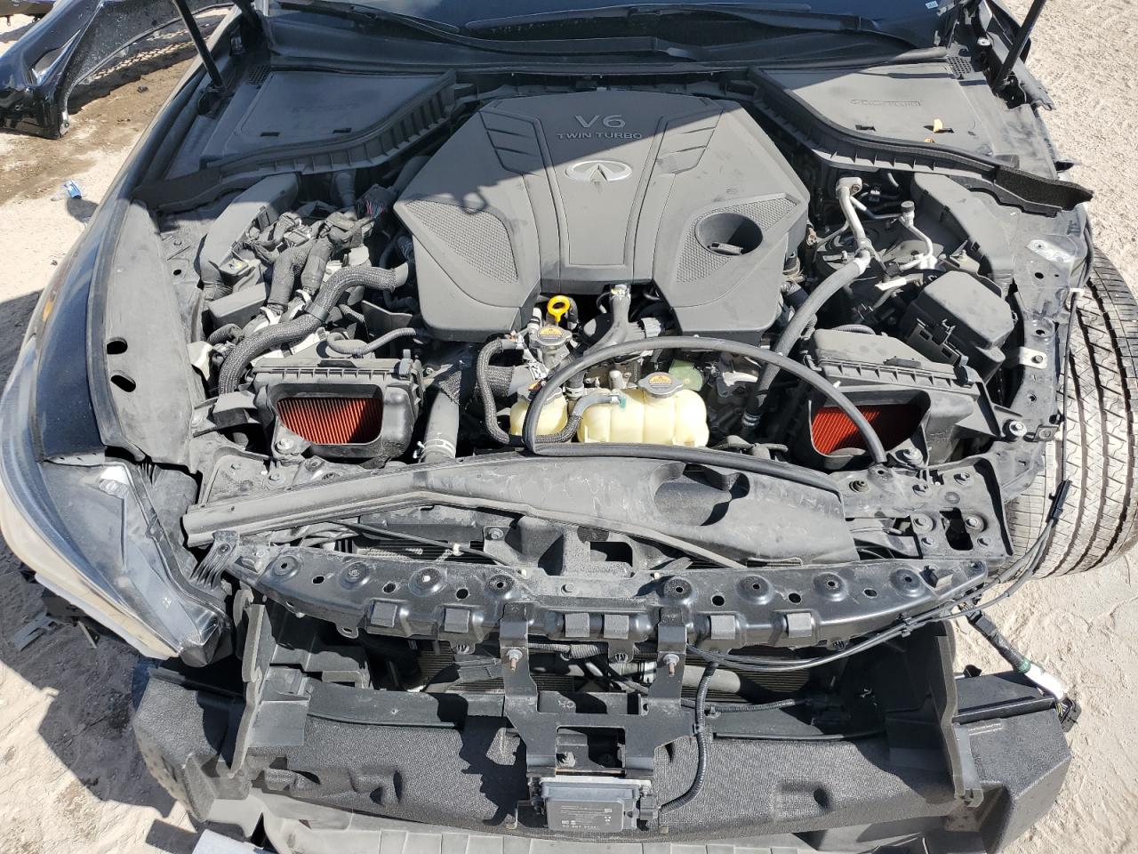 2020 Infiniti Q60 - Image 11