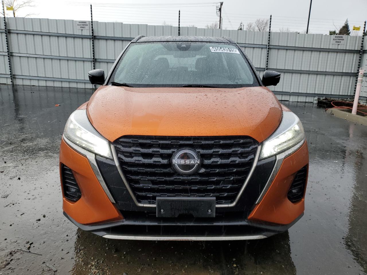 2022 Nissan Kicks - Image 5