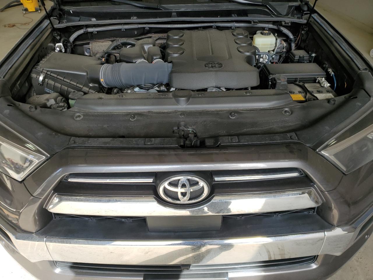 2022 Toyota 4Runner - Image 14