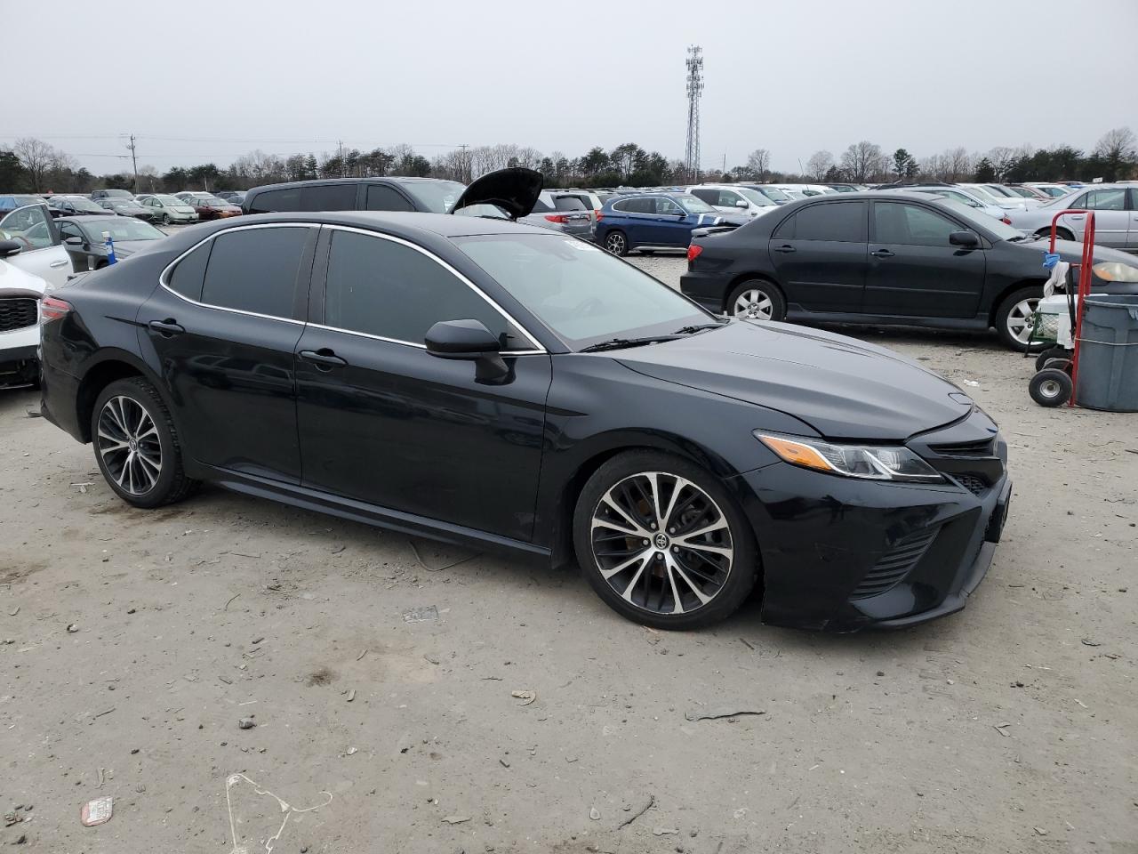 2019 Toyota Camry - Image 4