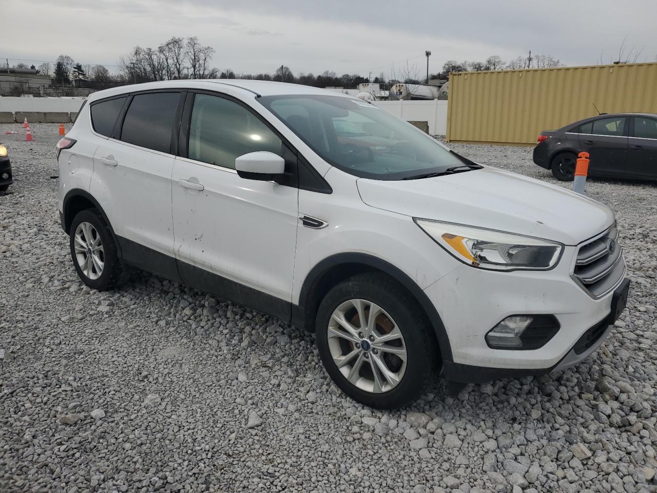 2017 Ford Escape - Image 4