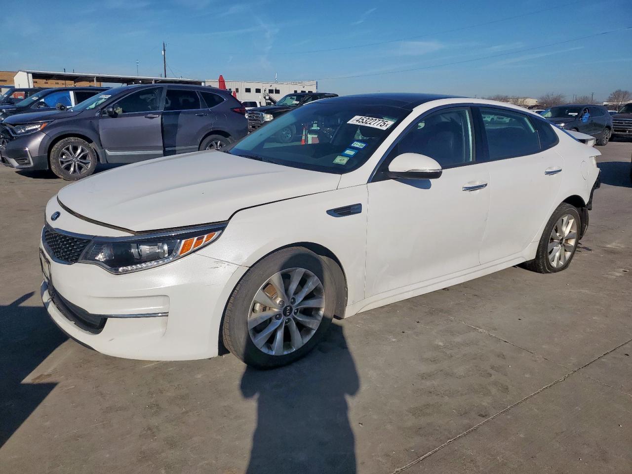 2018 Kia Optima - Image 1