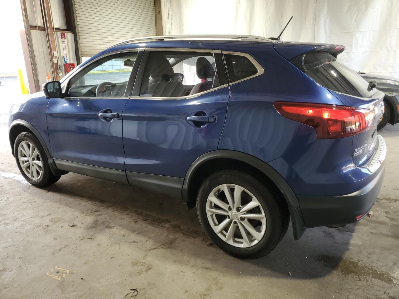 JN1BJ1CR9JW290021 NISSAN ROGUE 2018