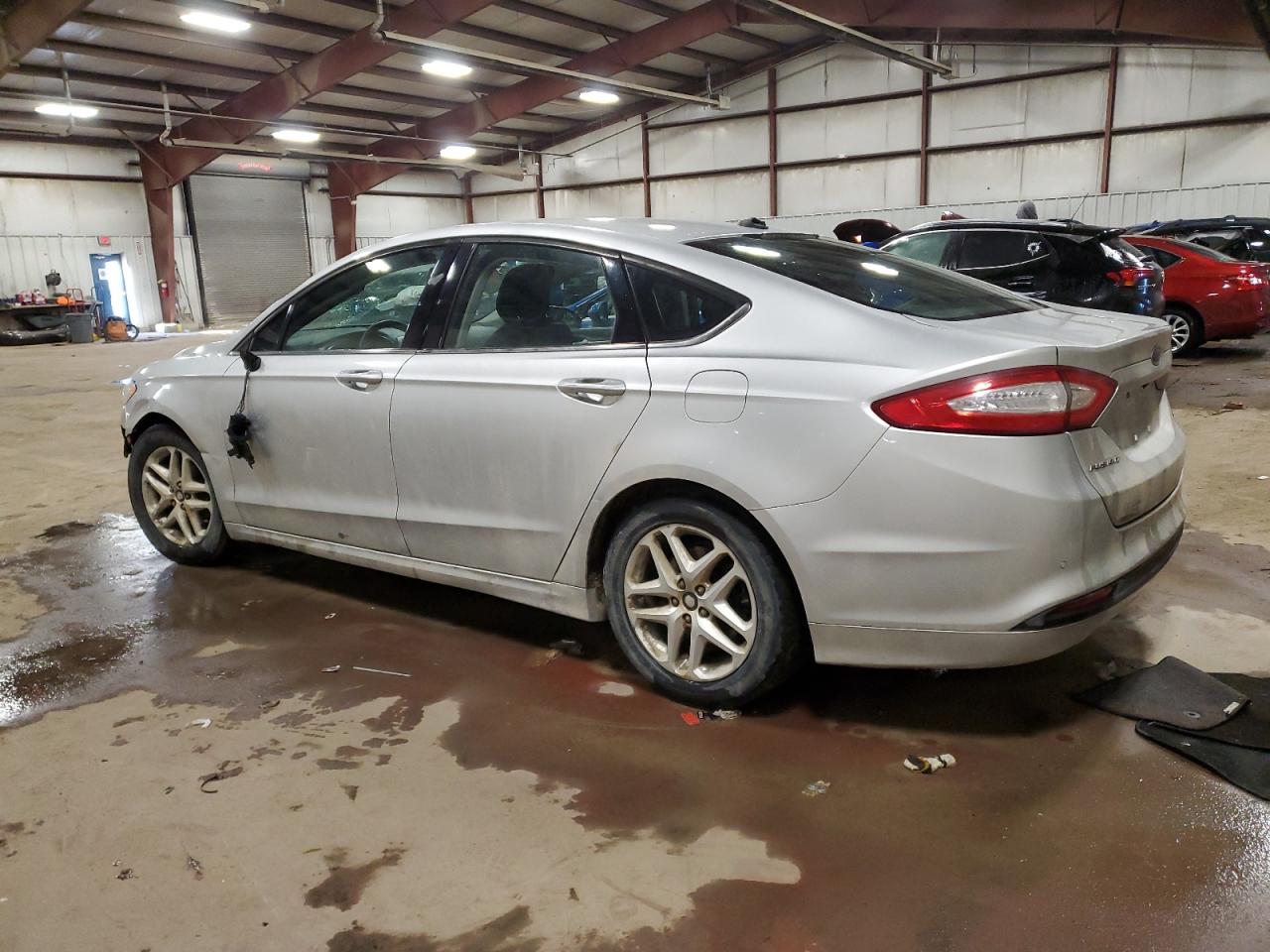 2014 Ford Fusion - Image 2
