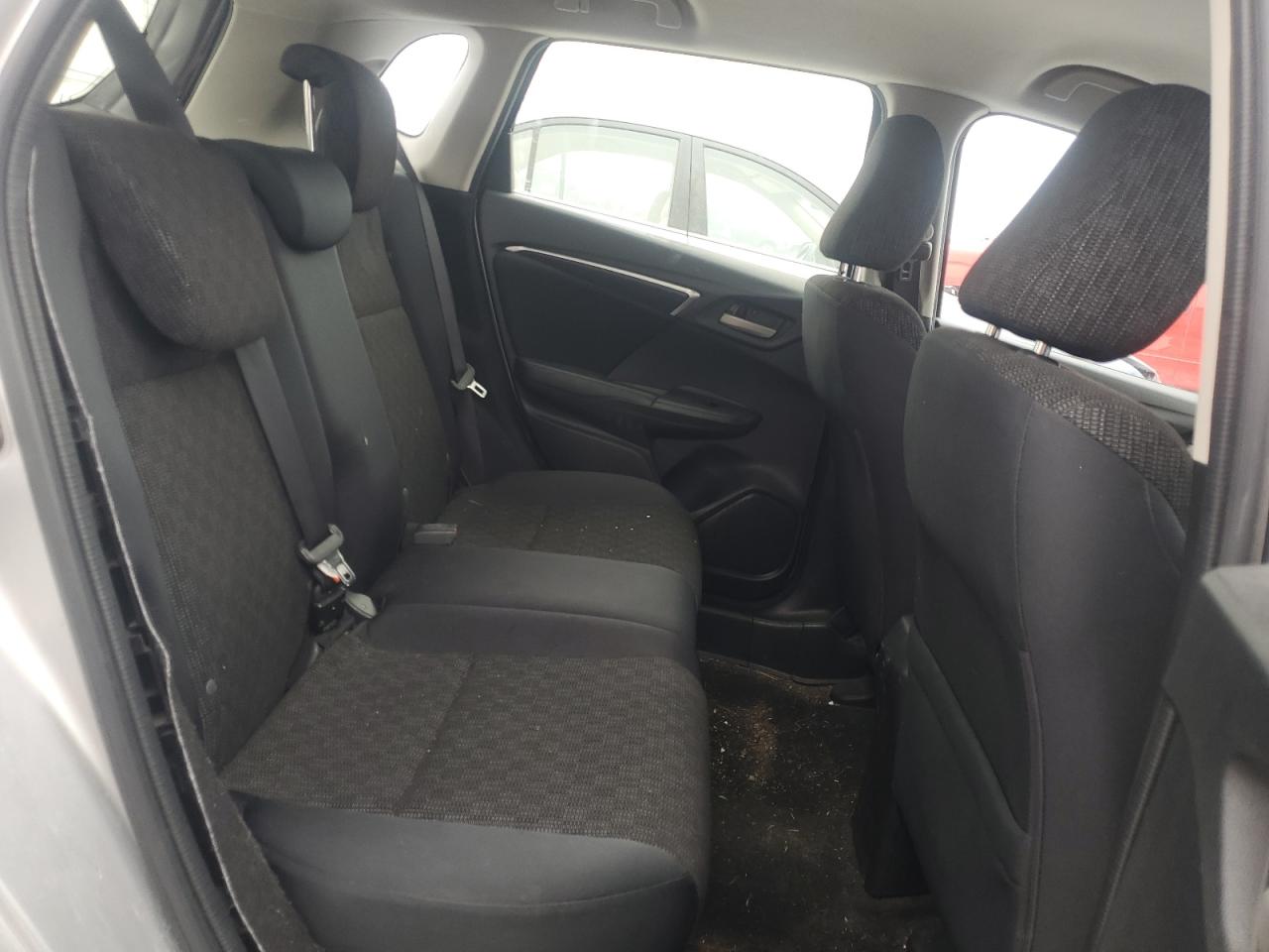 2016 Honda Fit - Image 10