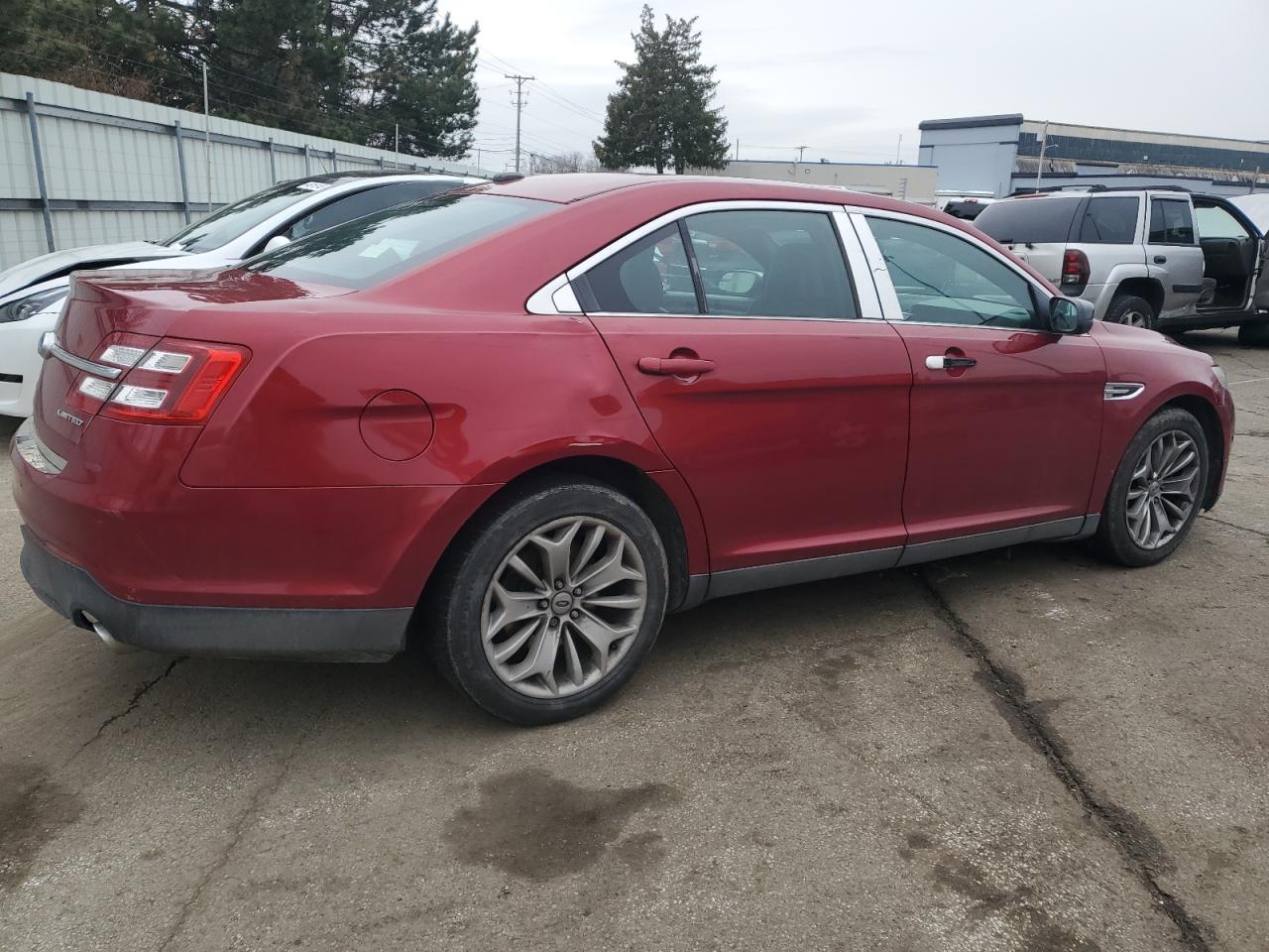 2013 Ford Taurus - Image 3