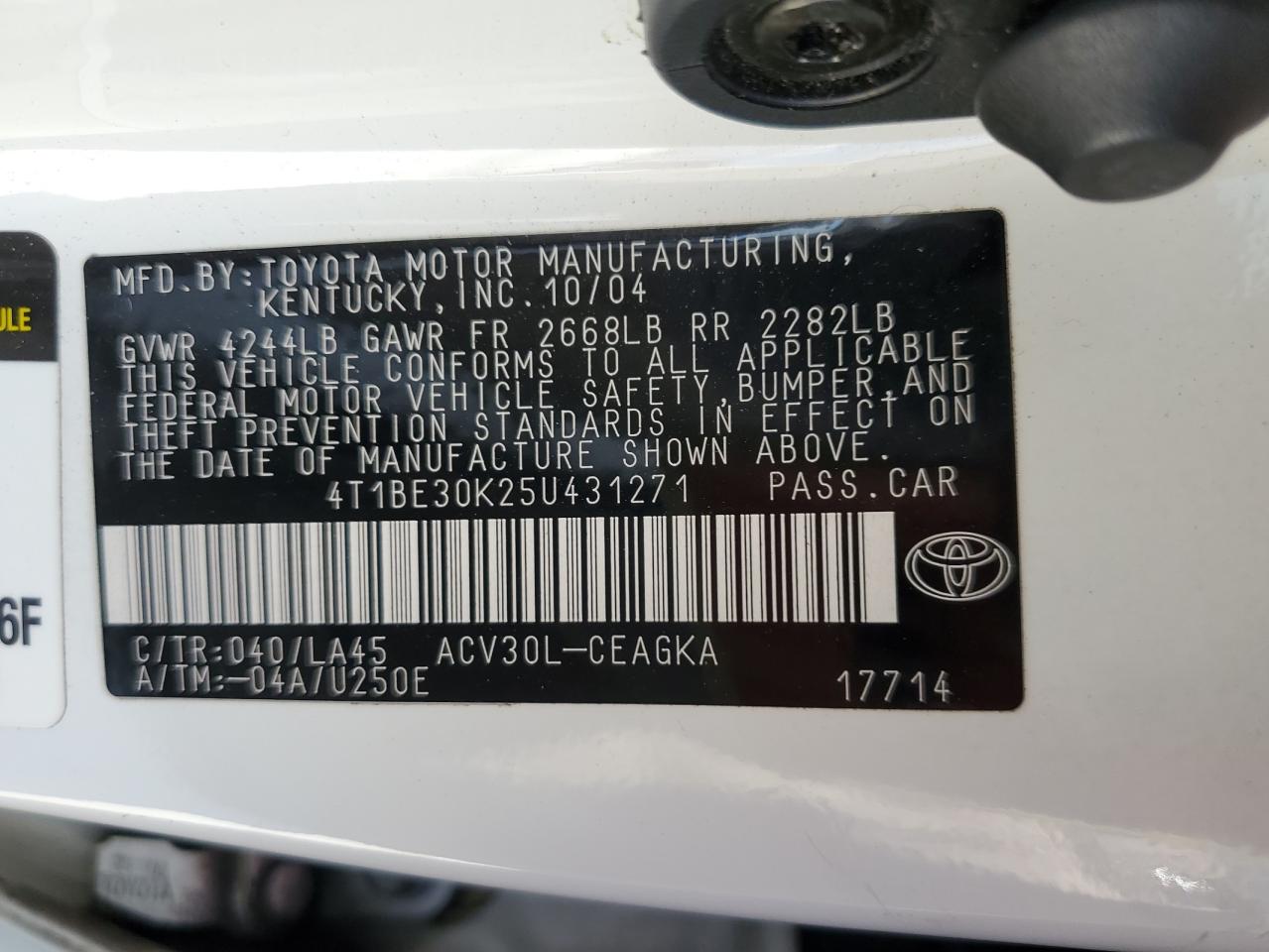 2005 Toyota Camry - Image 12
